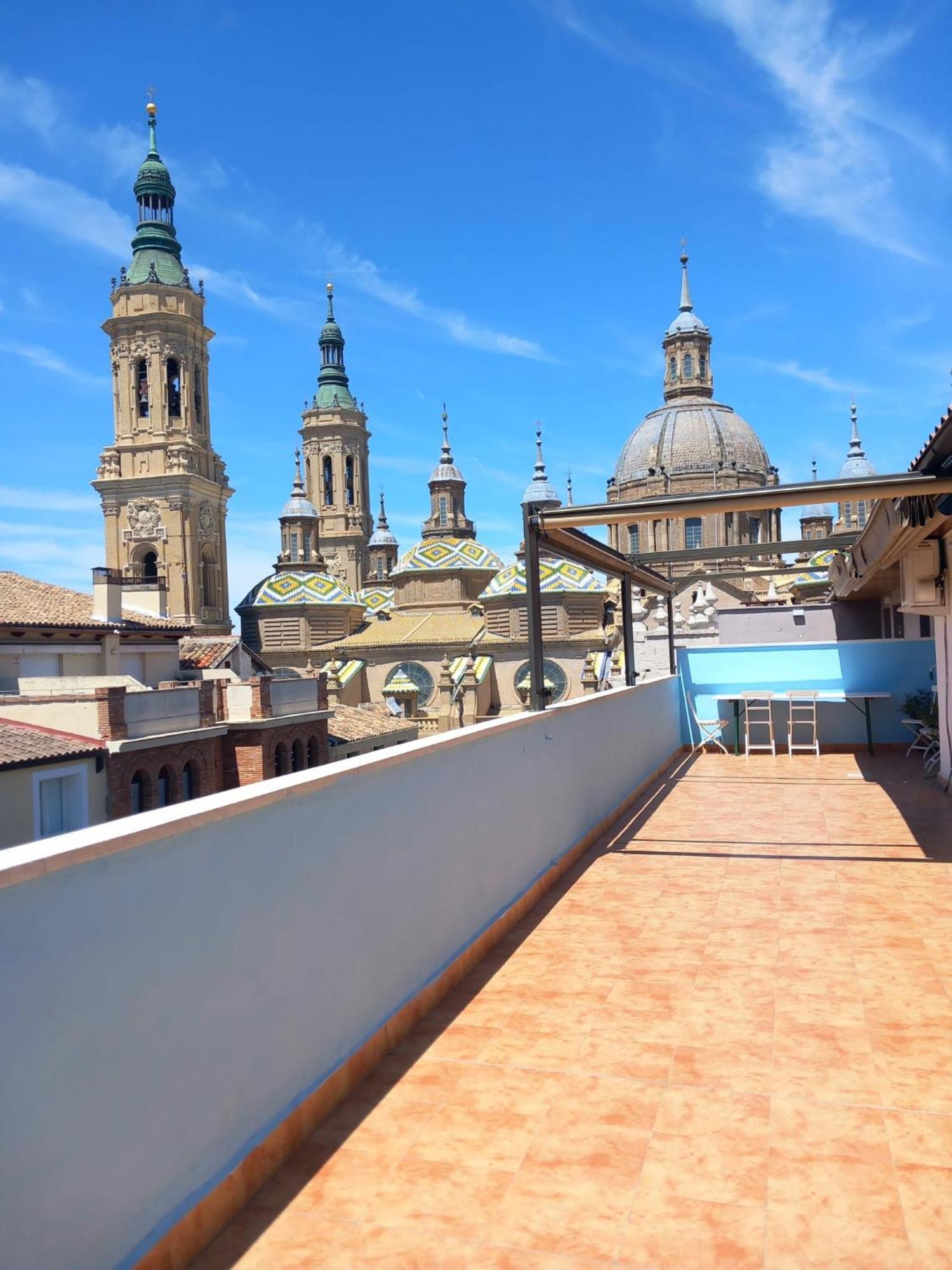 サラゴサLa Terraza Del Pilarアパートメント エクステリア 写真
